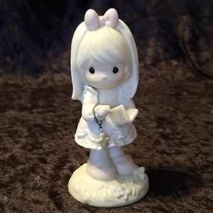 Precious Moments statue